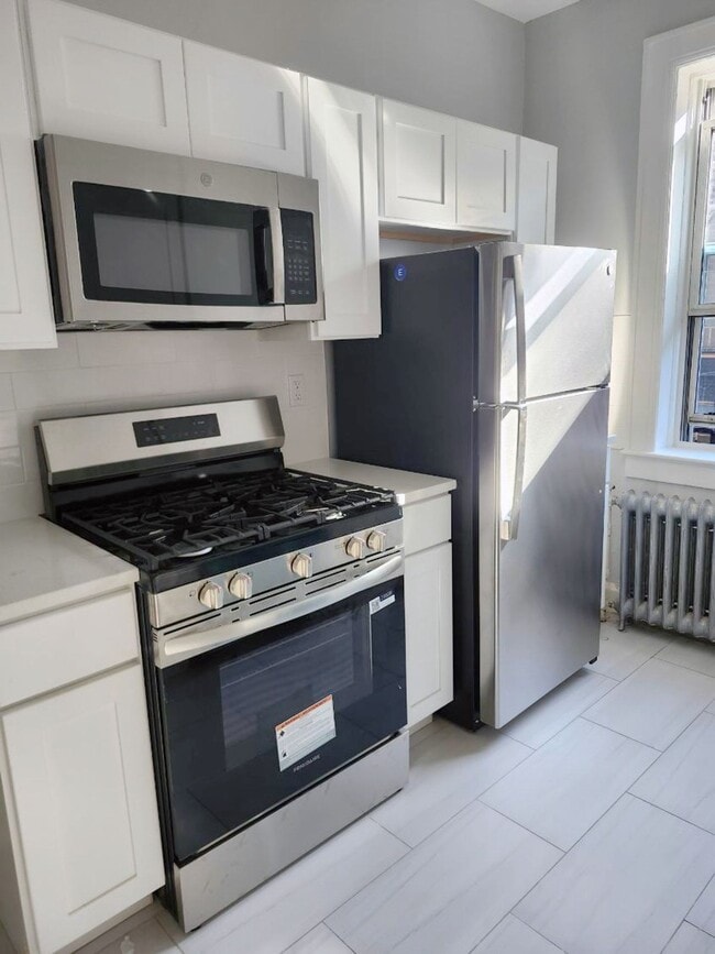 Building Photo - Hudson Crest - Cliffside Park