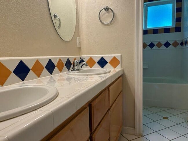 Building Photo - Beautiful Home with multiple upgrades!
