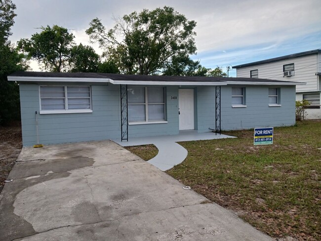 Building Photo - 4 bed home in Tampa, FL!