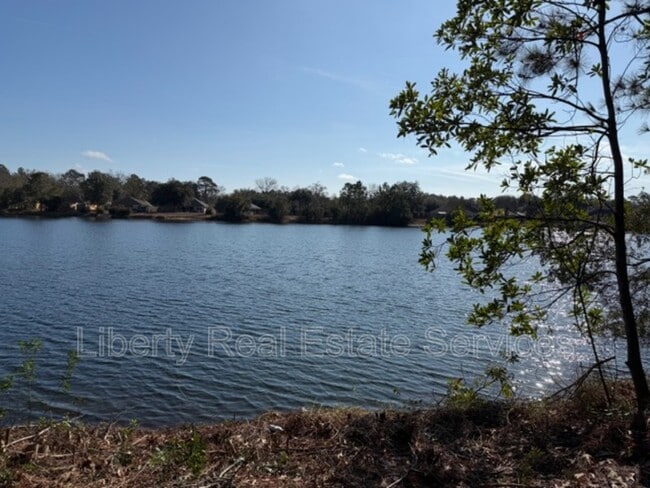 Building Photo - 124 Wayfair Ln