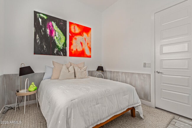 Building Photo - 8302 E Heatherbrae Ave