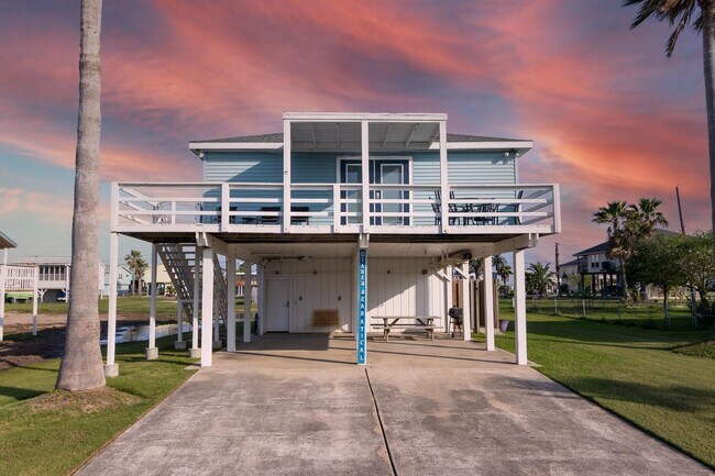 Building Photo - 16622 John Silver Rd