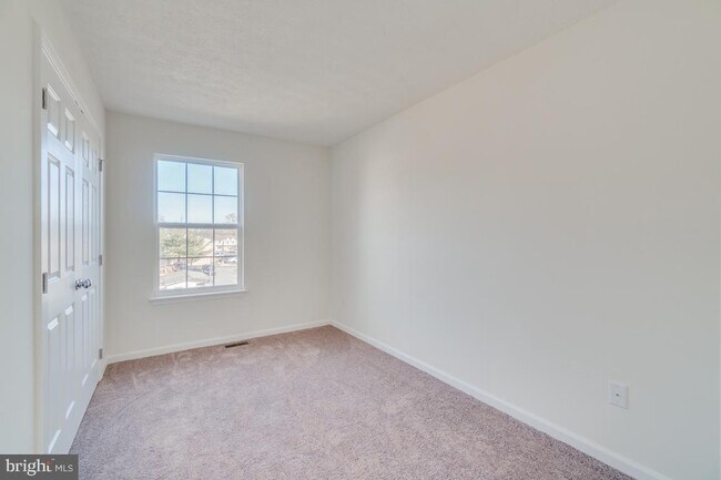 Building Photo - 2926 Sorrell Ct