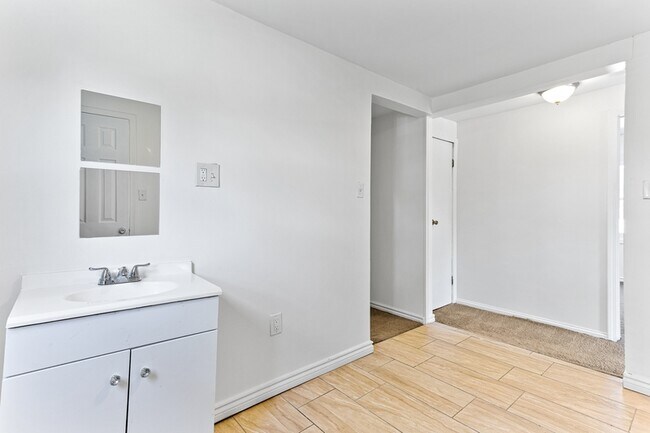 Building Photo - 28649 John Hauk St