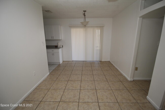 Building Photo - 2919 Rollins St