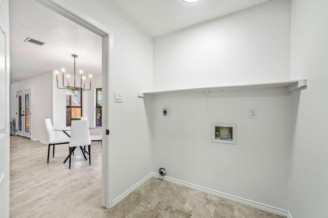 Building Photo - 3527 Eagle Canyon Dr