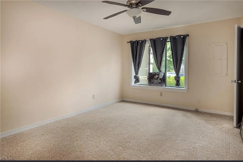 Building Photo - 250 Misty Point Ln