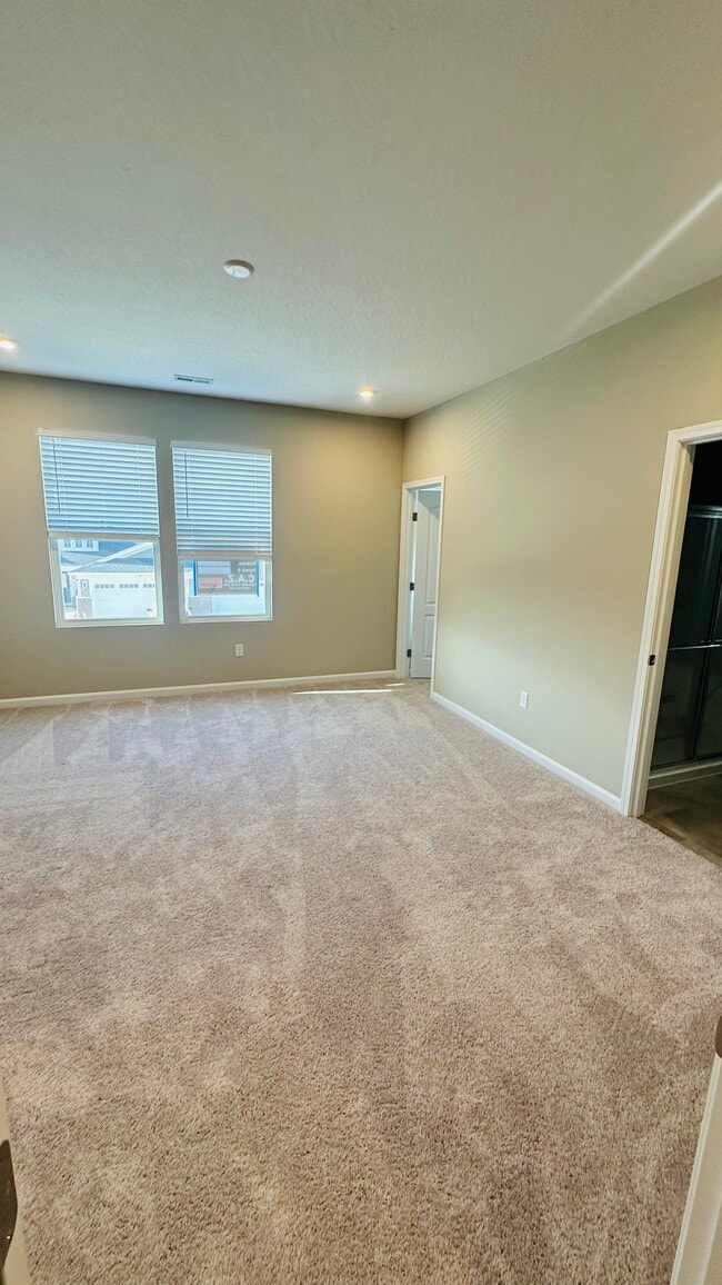 Building Photo - 2075 Wild Berry Wy