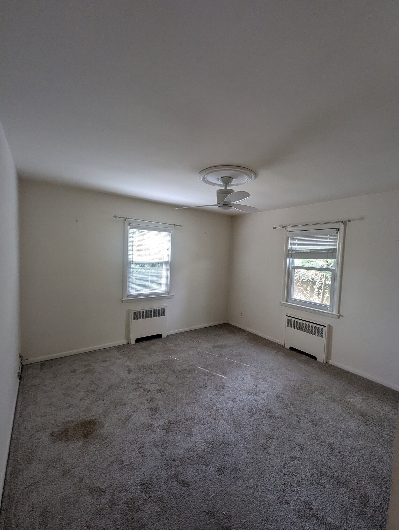 Building Photo - 22 Gaines St