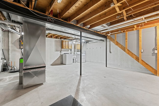 Building Photo - 42795 Hammill Ln