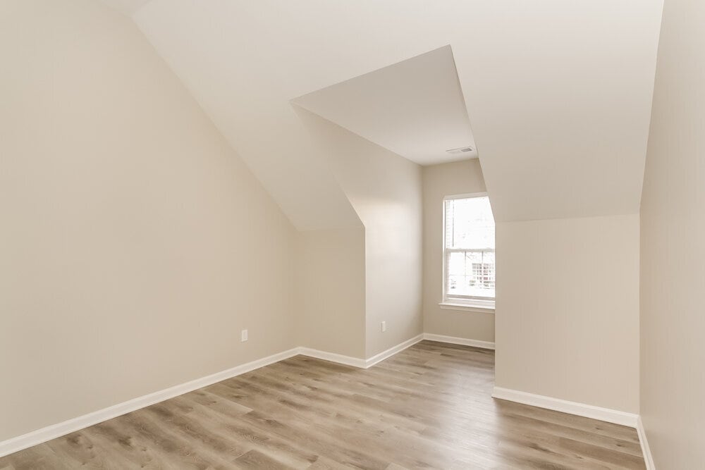 Building Photo - 127 Fairmont Cir