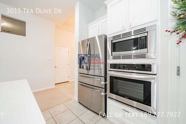 Building Photo - 3011 Tea Olive Dr