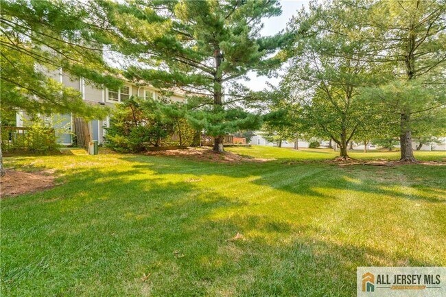 Building Photo - 130 Winchester Way