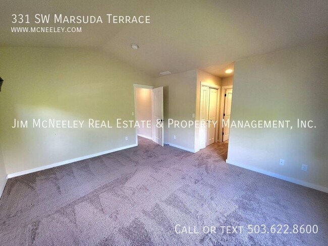 Building Photo - 331 SW Marsuda Terrace