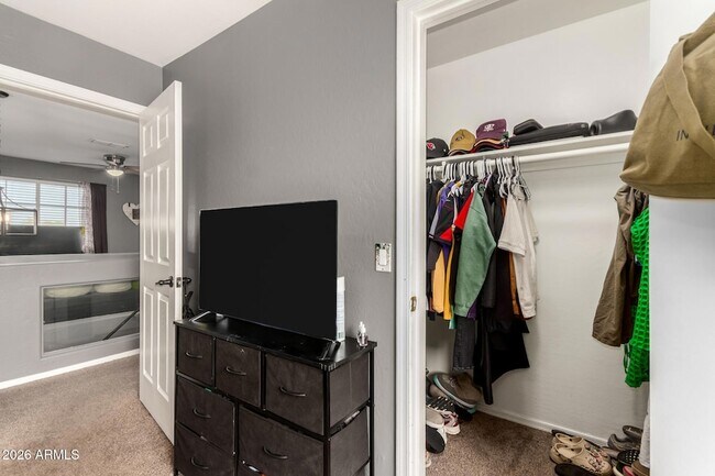 Building Photo - 12106 N 128th Ave