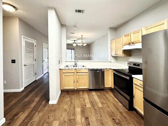 Building Photo - 7877 Playpen Ct