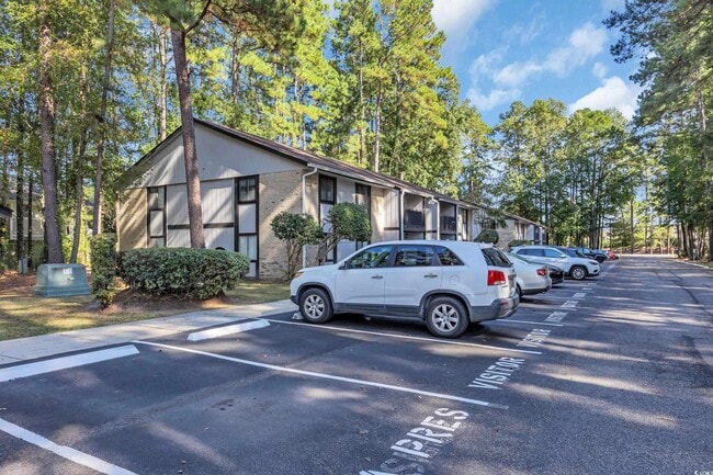 Building Photo - 950 Forestbrook Rd