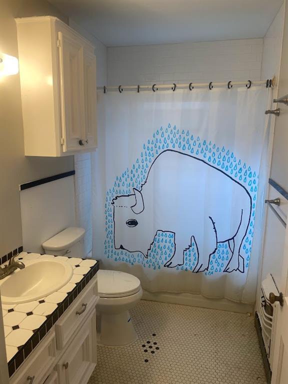 Building Photo - 4425 Ione St