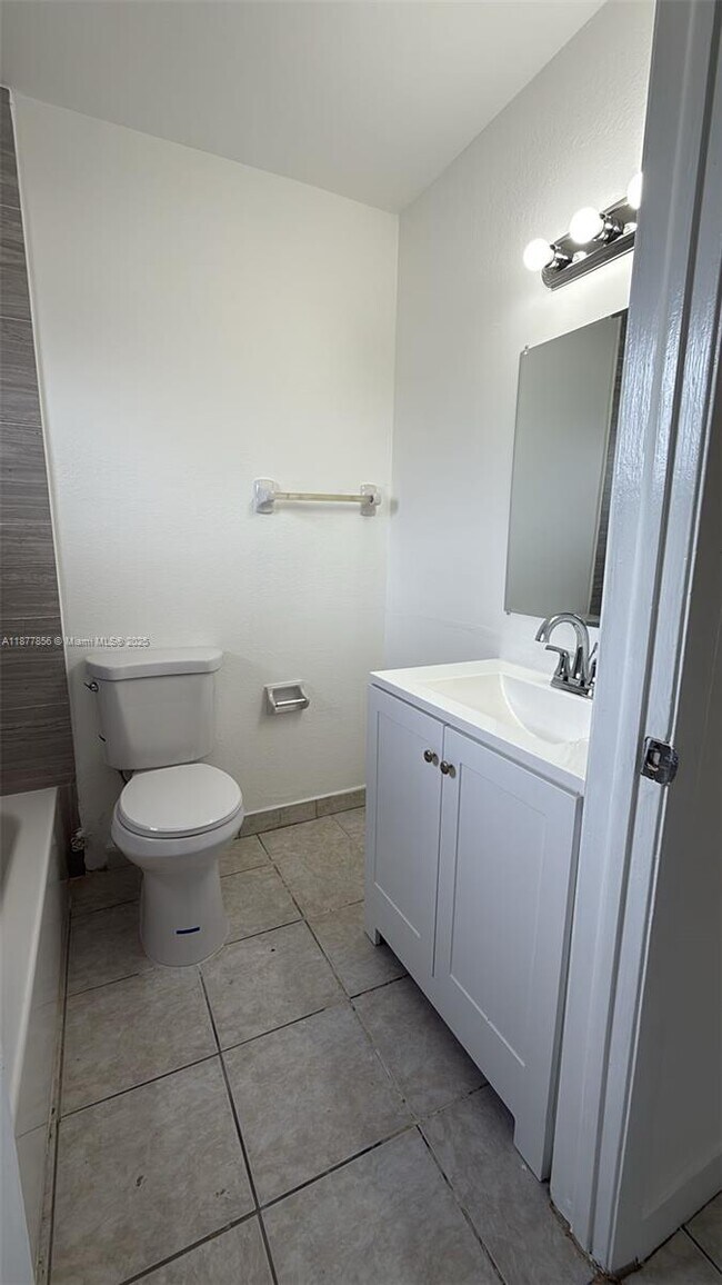 Building Photo - 8075 SW 73rd Ave