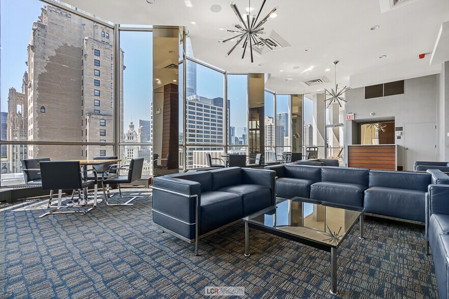 Building Photo - 535 N Michigan Ave