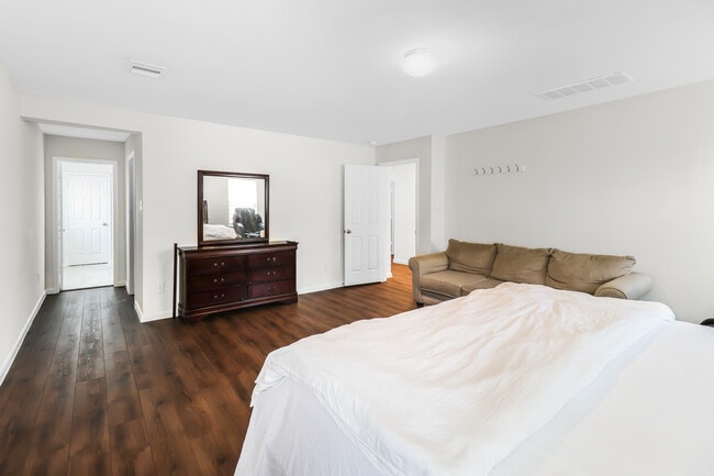 Spacious Master BR - 25315 Western Sage Ln
