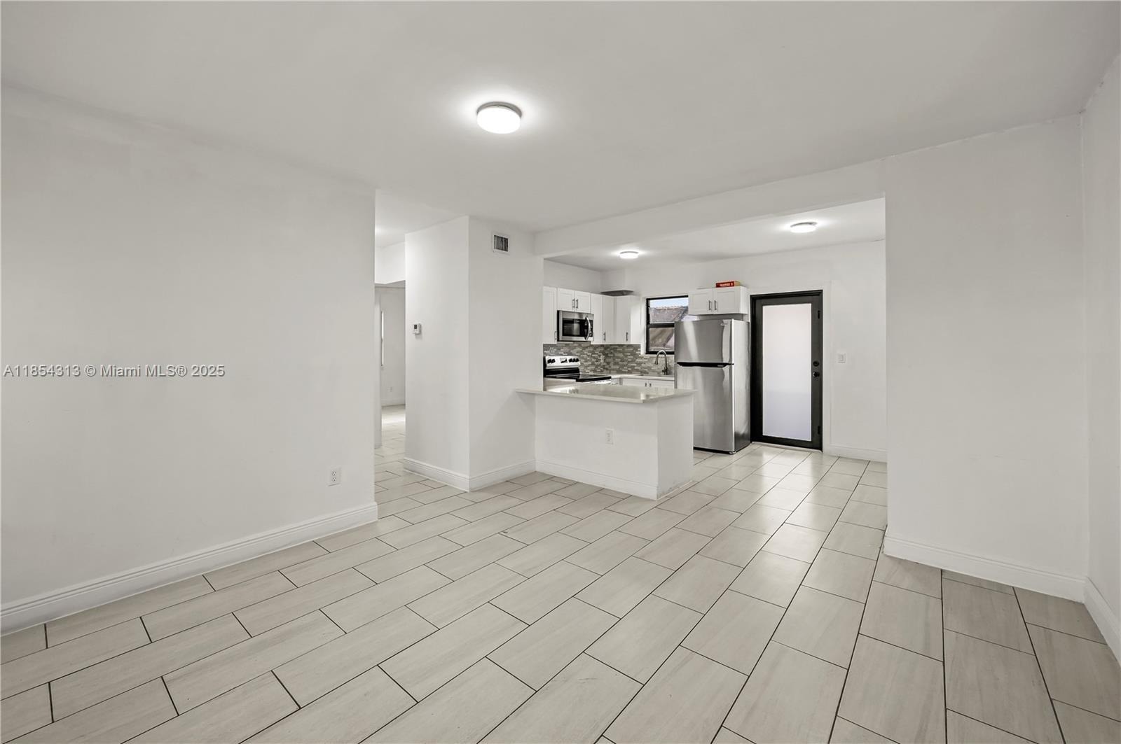 Building Photo - 2465 NW 35th St