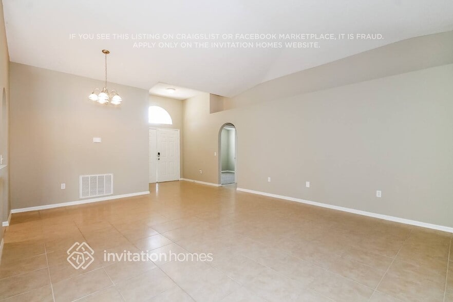 Building Photo - 24833 Mary Beth Ct