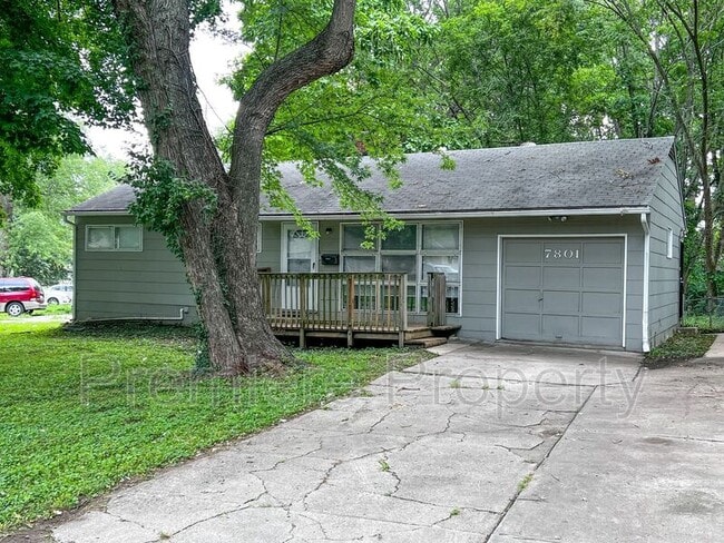 Primary Photo - 7801 Ruskin Way