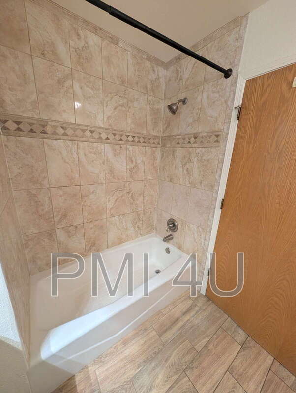 Building Photo - 3213 22nd Ave SE