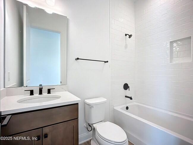 Building Photo - 59 Bedford Ter