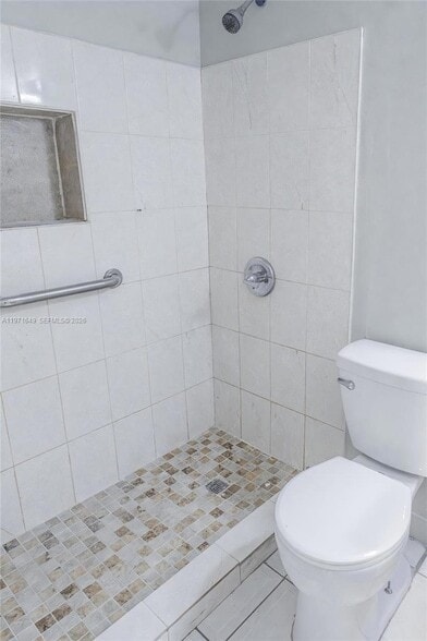 Building Photo - 8480 SW 154th Cir Ct