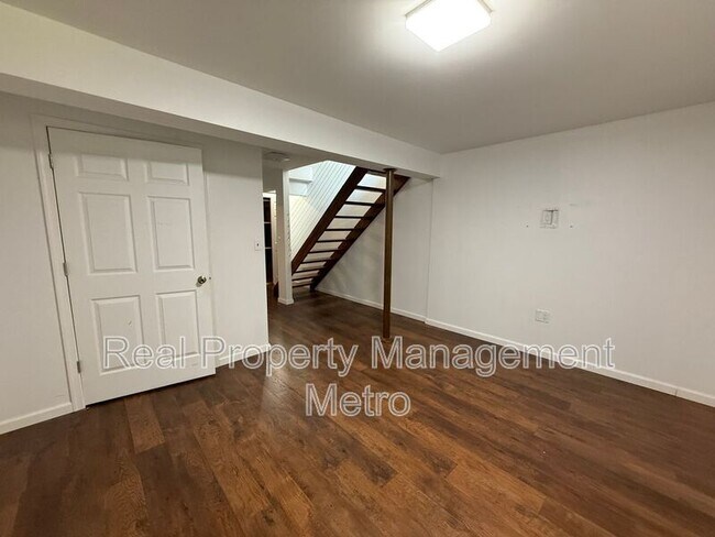 Building Photo - 8257 Mary Lee Ln