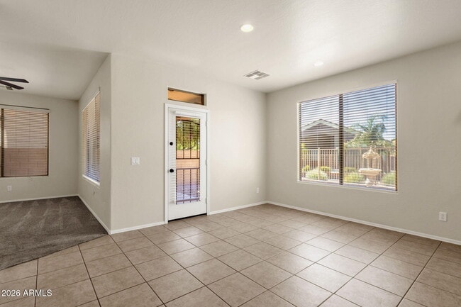 Building Photo - 3074 S Southwind Dr