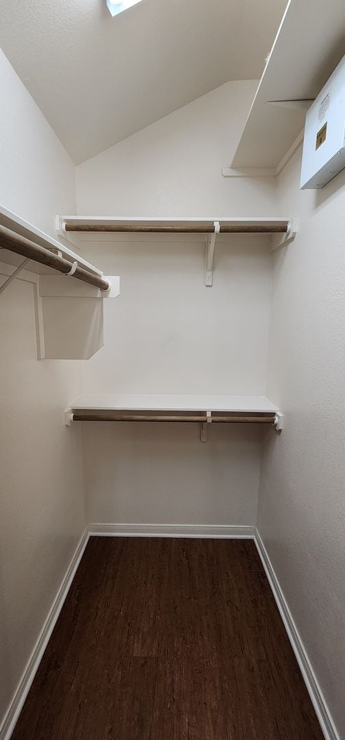 Building Photo - 3 Bed / 2 Bath Duplex - Bunny Trail Area -...