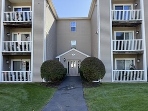 Building Photo - 4 Marc Dr