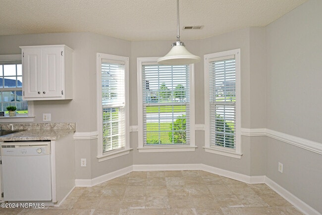 Building Photo - 2008 Penncross Dr