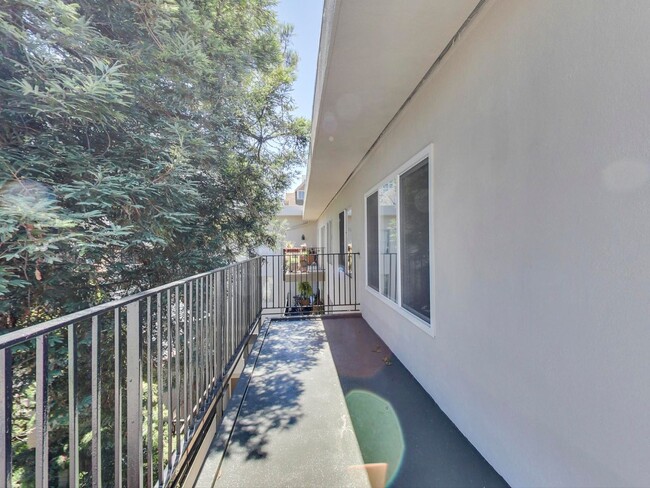 Building Photo - 1761 Vallejo St.