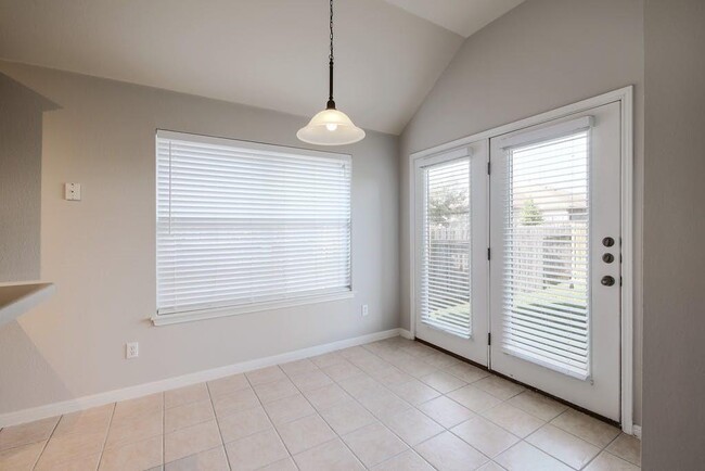 Building Photo - 11716 Larch Valley Dr