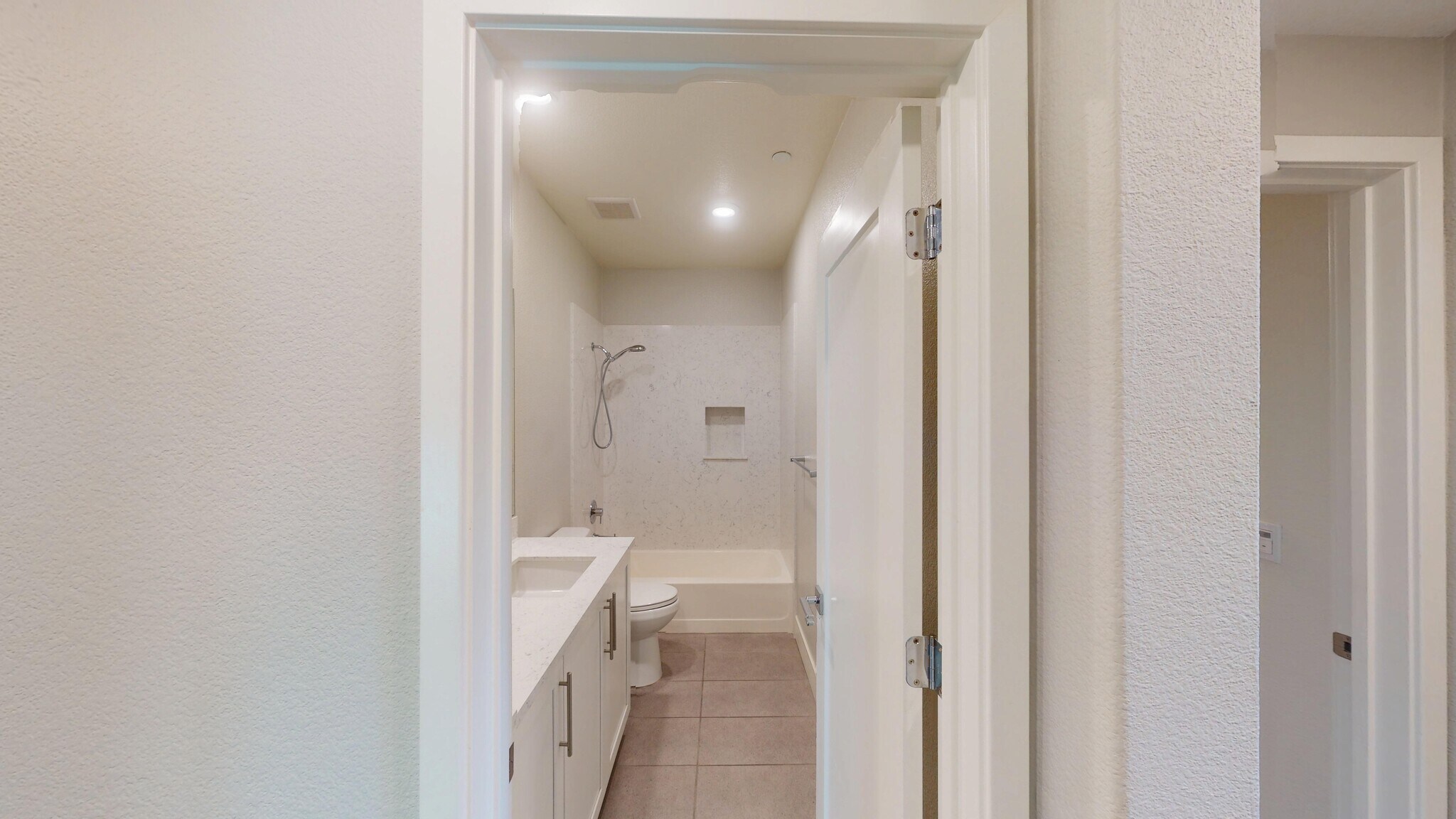 Building Photo - 44819 S Grimmer Blvd