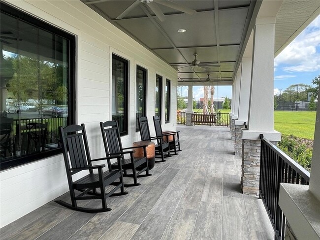 Building Photo - 36544 Smithfield Ln