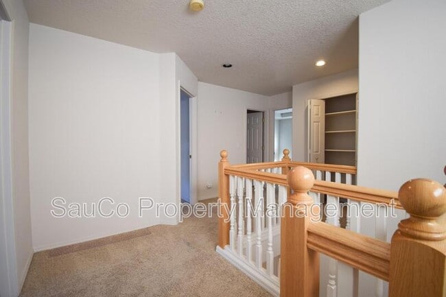 Building Photo - 16933 NW Arizona Dr