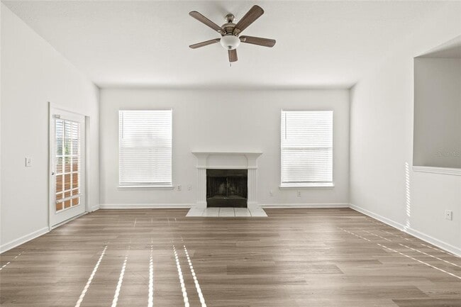 Building Photo - 18006 Villa Creek Dr