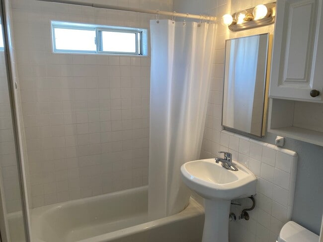 Building Photo - 861 Missouri St