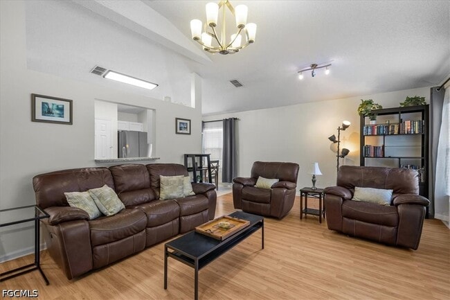 Building Photo - 11179 Bentley Trace Ln E