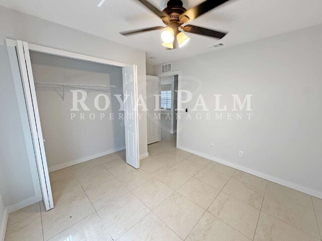 Building Photo - Newly Renovated 3BR/2BTH - 12 Merry Months with No Surprises! - Apply by 12/31 for $500 Off Your ...