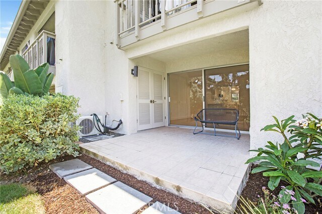Building Photo - 31612 W Nine Dr