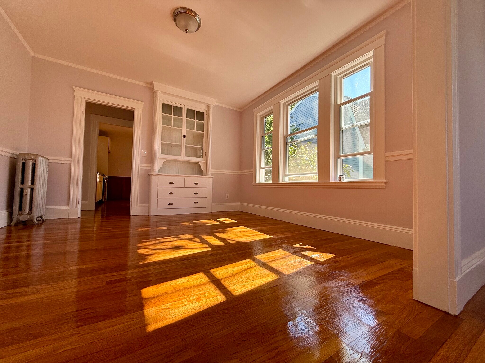 Building Photo - 27 Seven Pines Ave