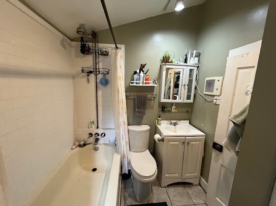 Bathroom with shower - 1840 Spruce St
