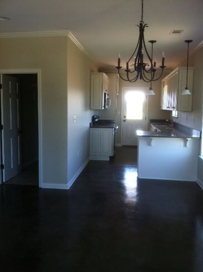 Interior Photo - Roll Tide Condos