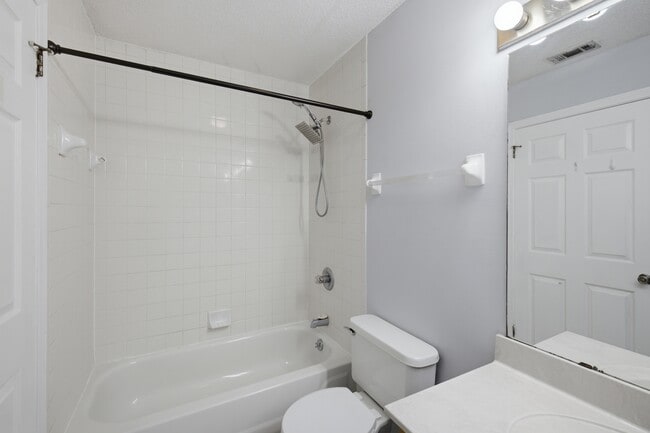 Building Photo - 200 Sandestin Ln